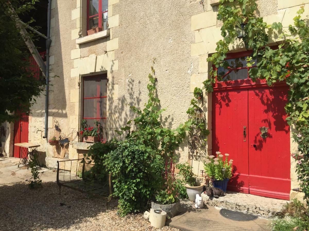 Aux Caprices Des Dieux Marnes Exterior foto